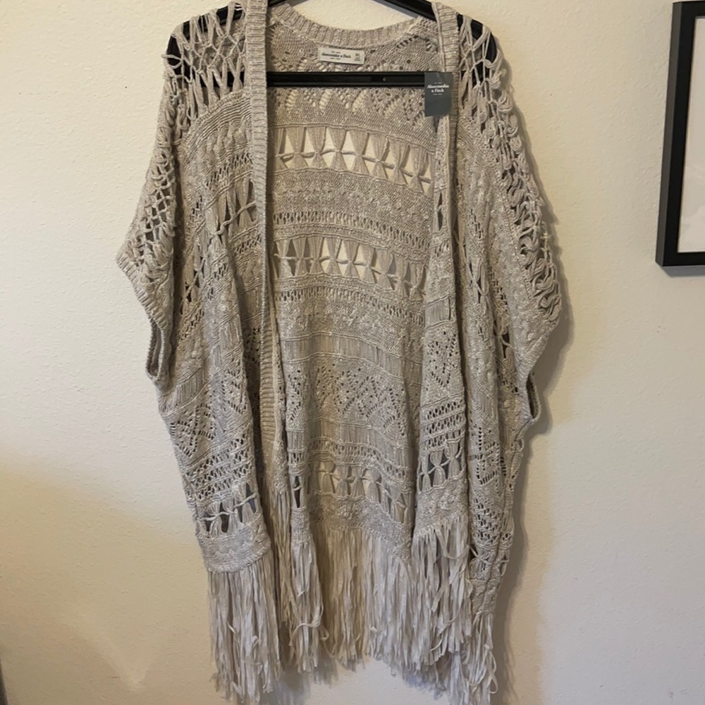 Abercrombie & Fitch Knit Cardigan